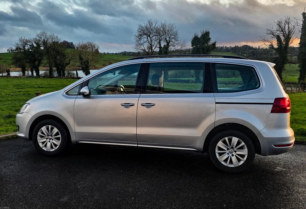 Volkswagen Sharan Diesel SUPER CLEAN 7 seater - Image 6