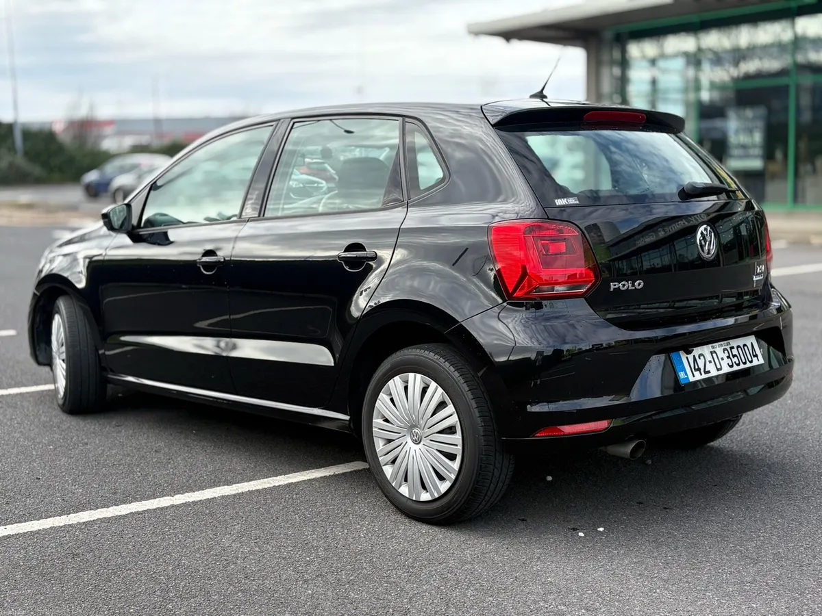 Volkswagen polo - Image 2
