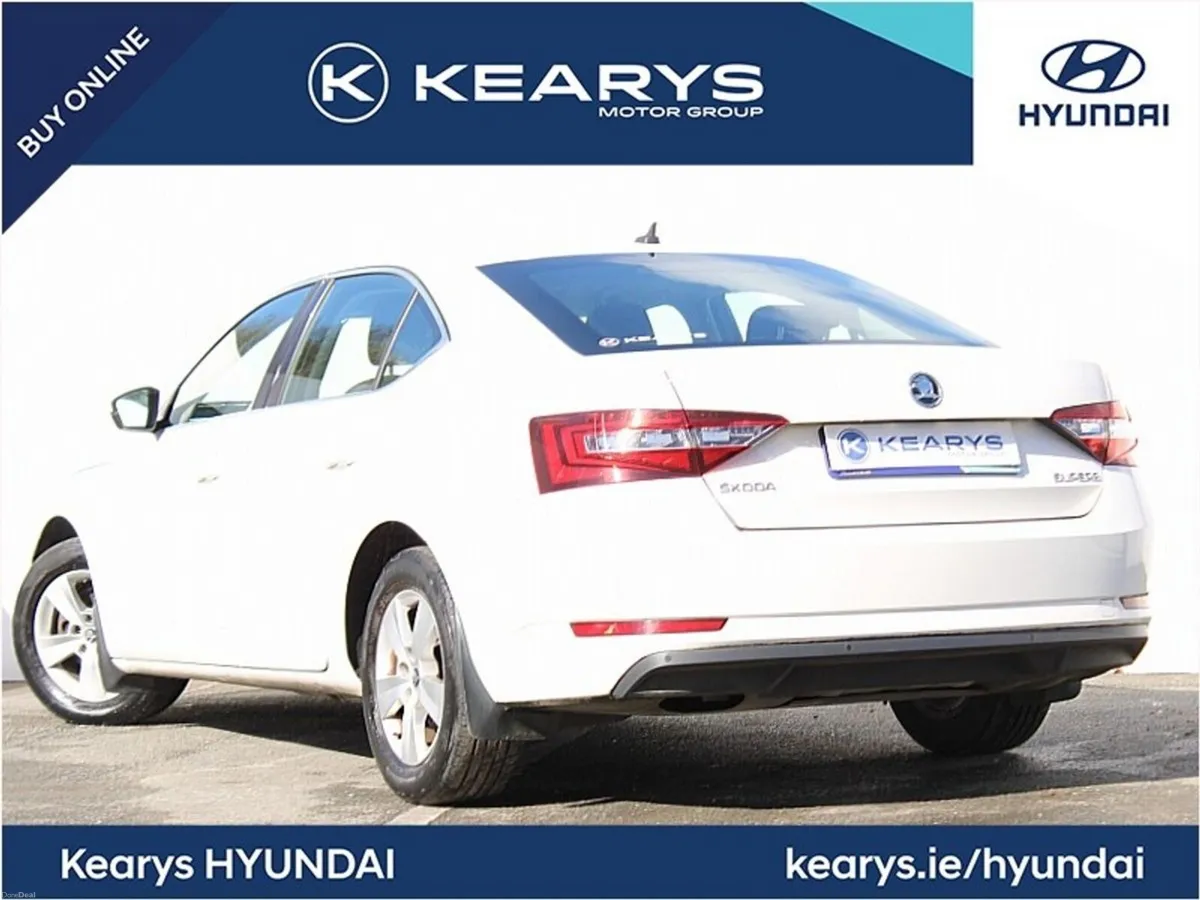 Skoda Superb 2.0 TDI 150bhp Ambition - Image 2