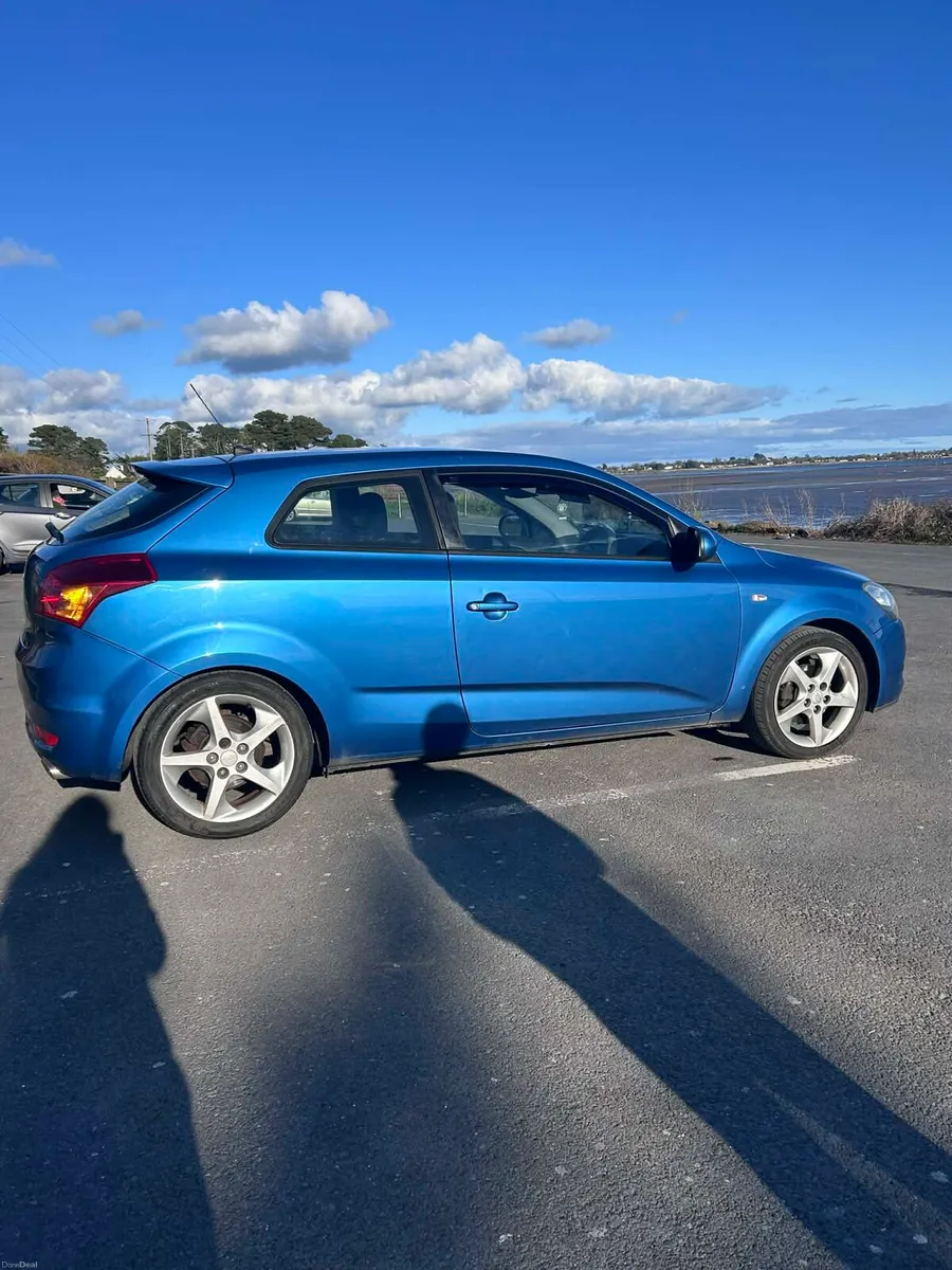 Kia proceed - Image 2