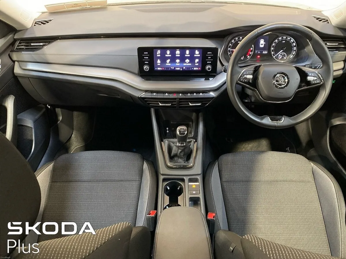 Skoda Octavia Ambition 2.0TDI 150bhp - Image 3