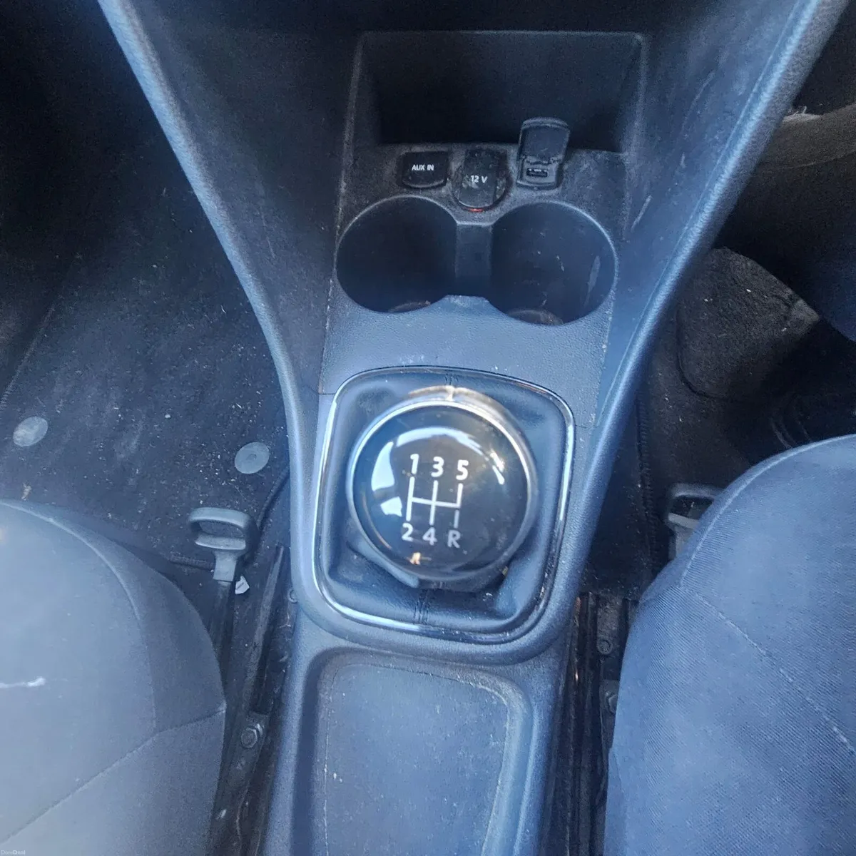 17 VW polo - Image 2