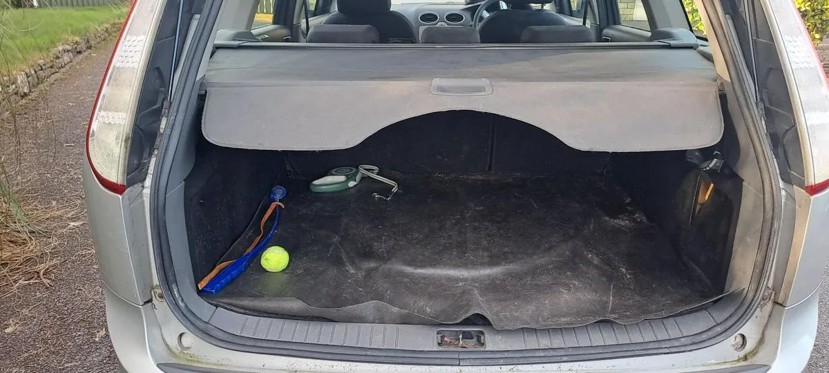 Ford Focus 2009 - Image 3