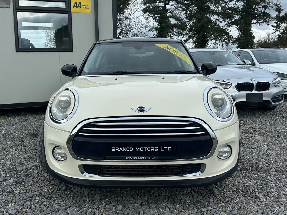 Mini Cooper D Auto - Image 2