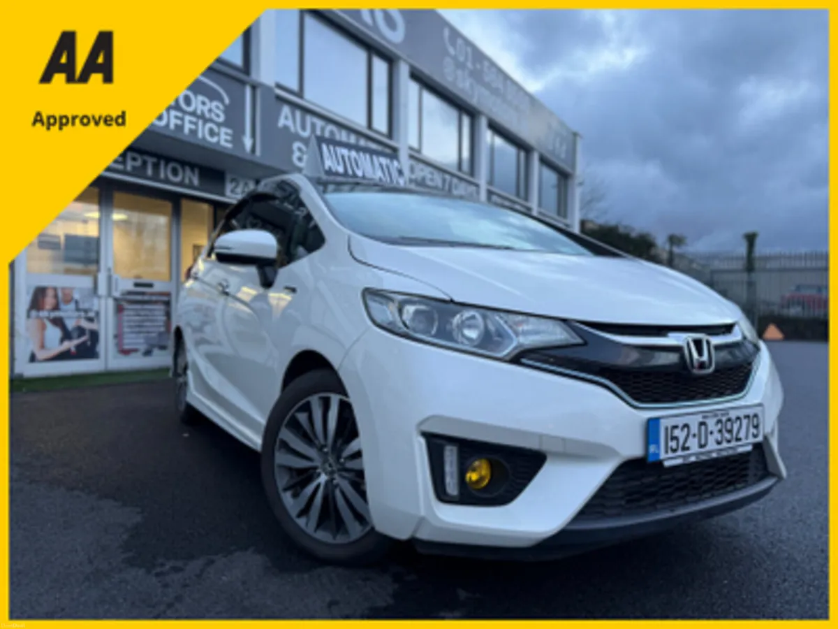 2015 Honda Fit 1.5 Hybrid Auto, Immaculate - Image 1