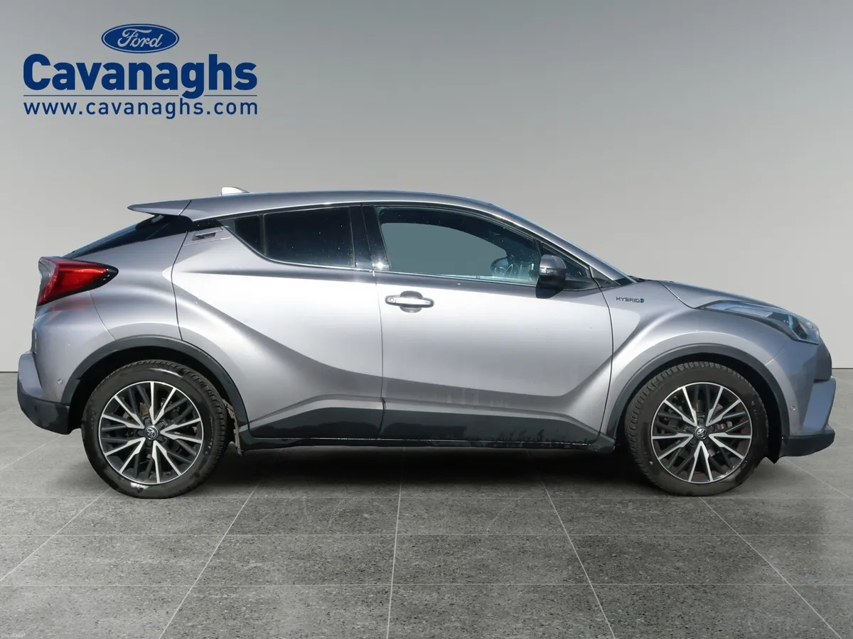 2018 TOYOTA C-HR SOL HYBRID AUTO - Image 3
