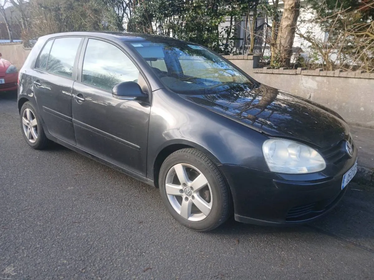 VOLKSWAGEN GOLF (2005) 1.4 PETROL NCT 06/26 - Image 1
