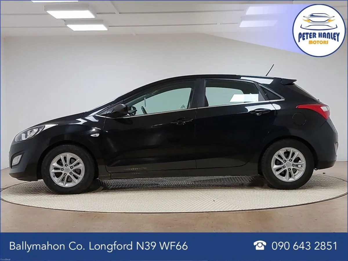 Hyundai i30 I30 Se Blue Drive Crdi  SE  CRDi 110 B - Image 4