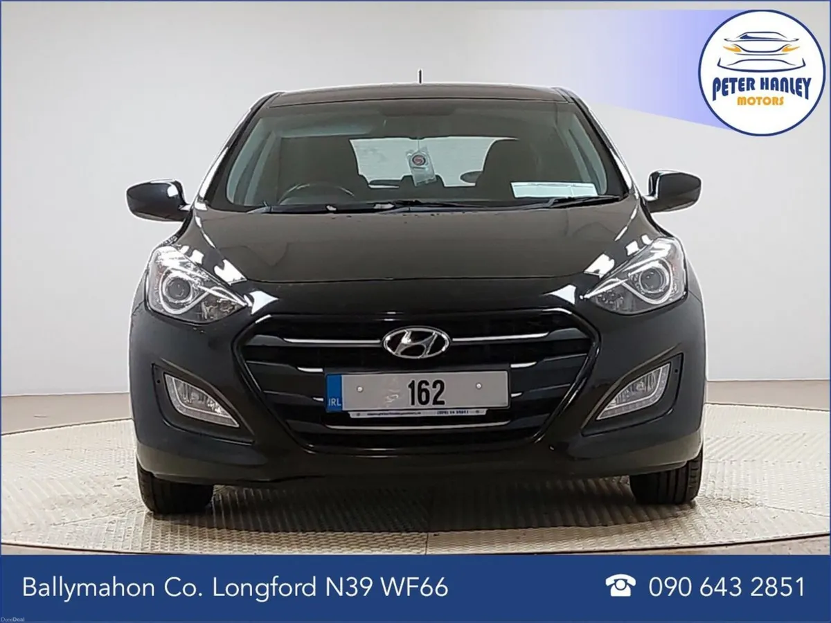 Hyundai i30 I30 Se Blue Drive Crdi  SE  CRDi 110 B - Image 2