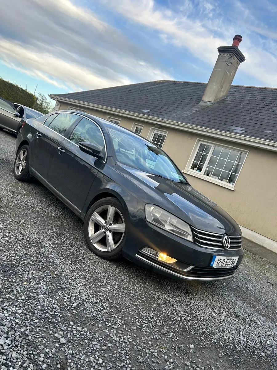 Volkswagen Passat - Image 4