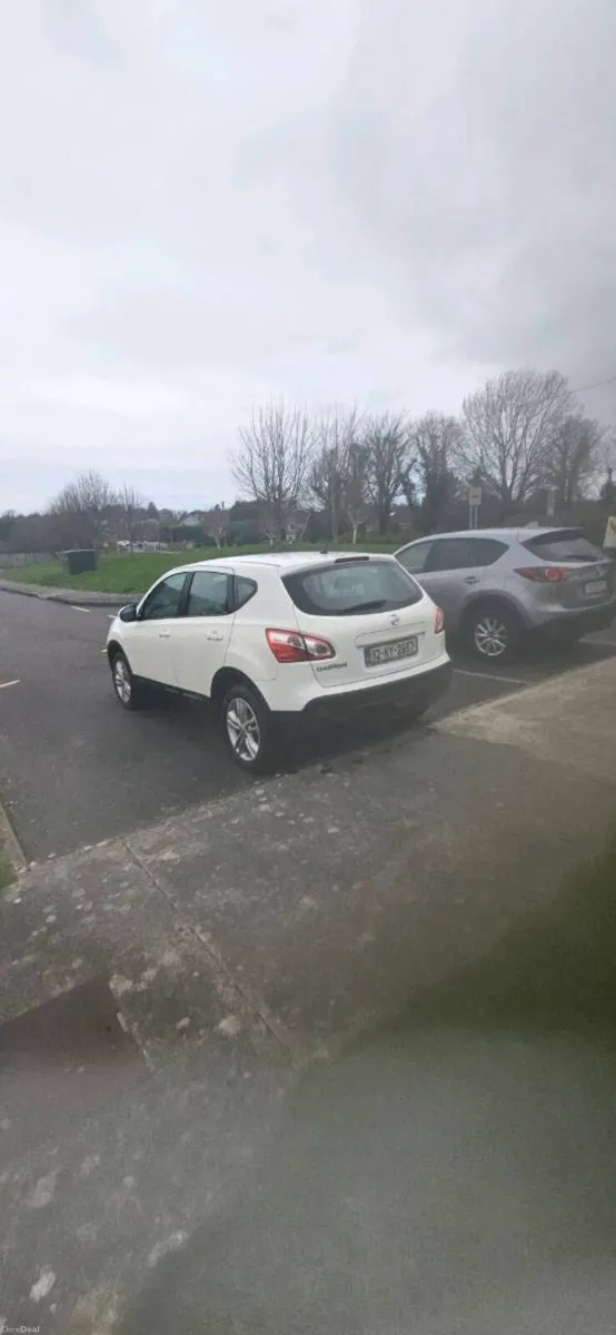 12 Nissan qashqai 1.5 diesel - Image 4