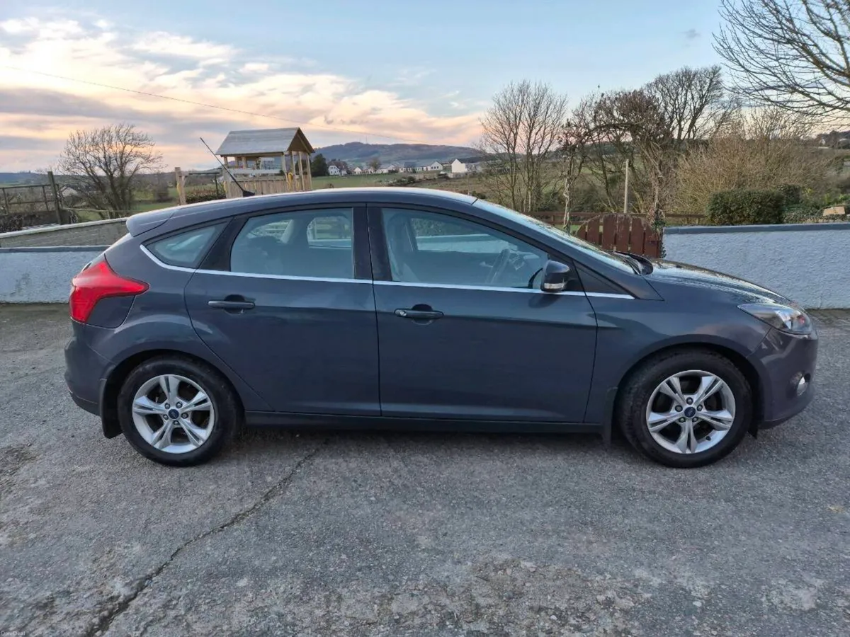 Automatic Ford Focus 2013 - Image 1