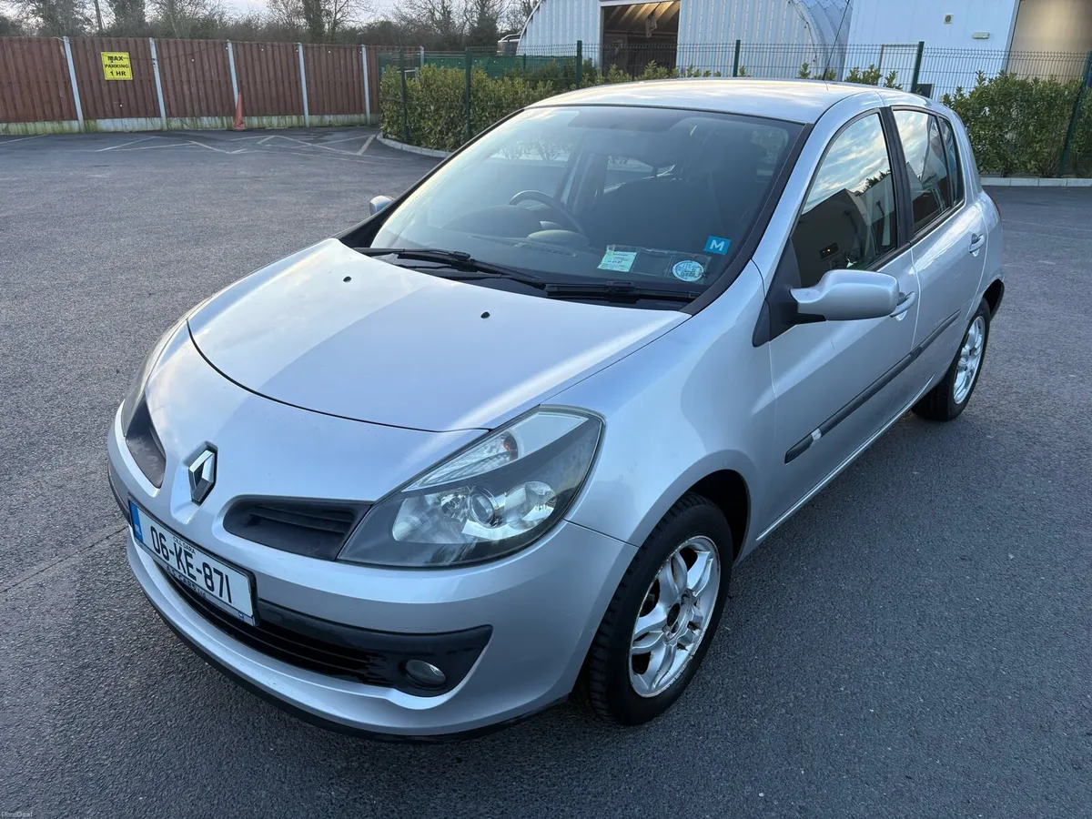 2006 Renault Clio NEW NCT TODAY 01/27 - Image 1