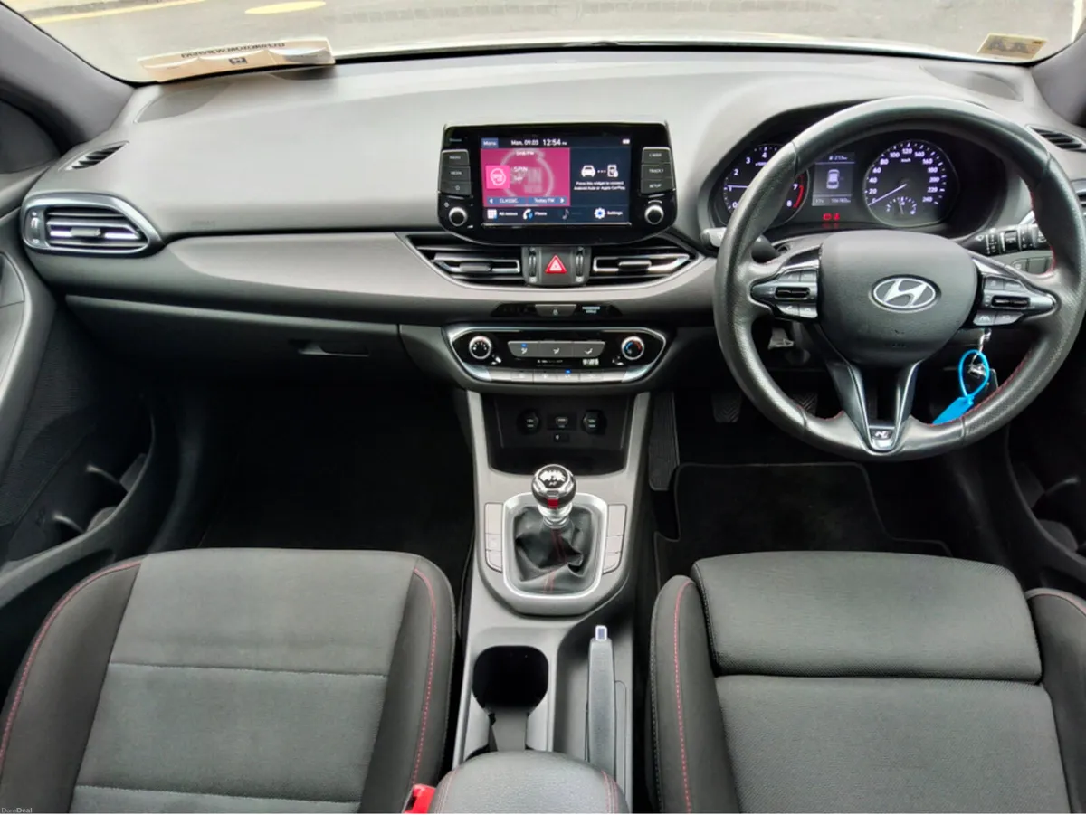 Hyundai i30 NLINE 5DR PETROL - Image 5