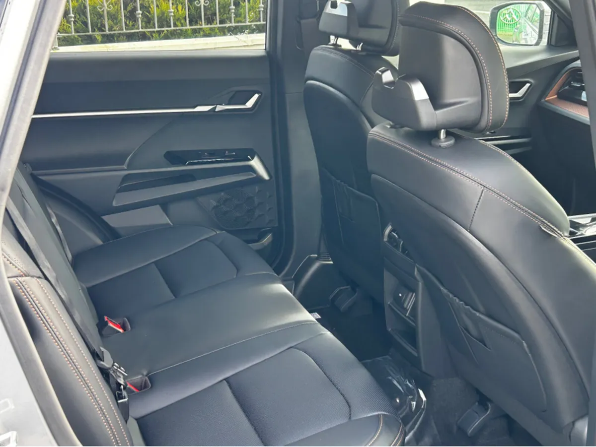 KGM Torres EVX 2026 HYBRID  PETROL  AUTOMATIC - Image 5