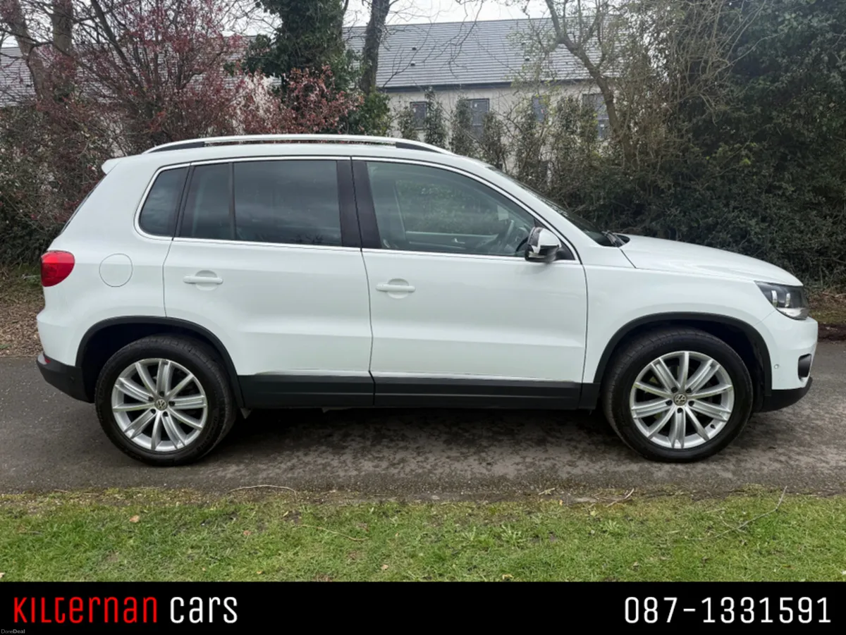 Volkswagen Tiguan SPORT PAN ROOF LEATHER - Image 2