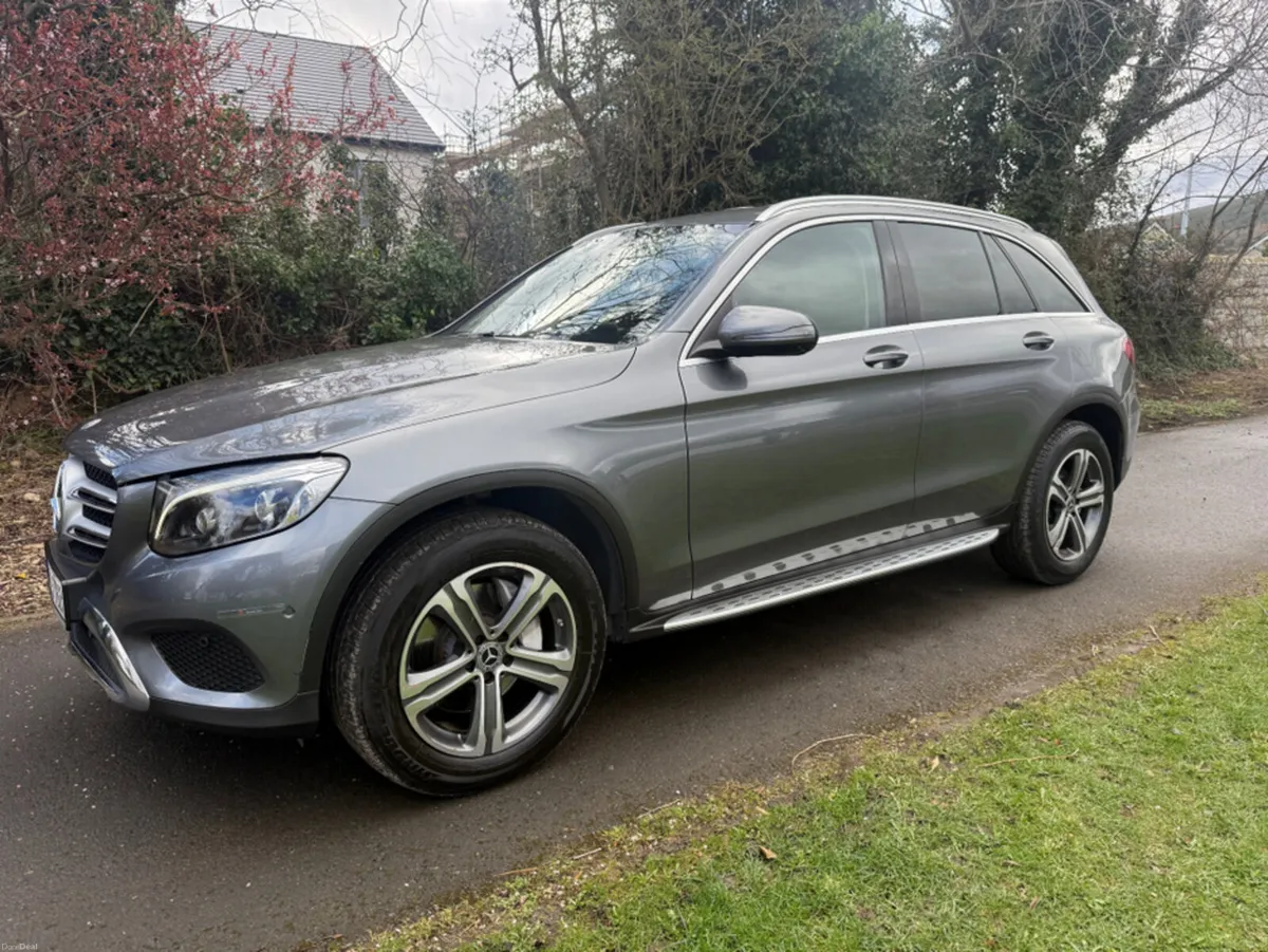 Mercedes-Benz GLC 220 D 4MATIC 5DR AUTO - Image 4