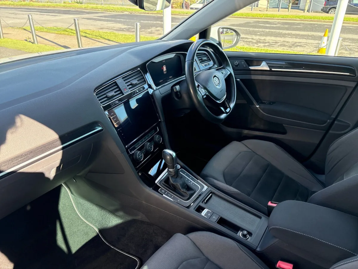 Volkswagen Golf 1.4L TSI Highline *Virtual Dash* - Image 3