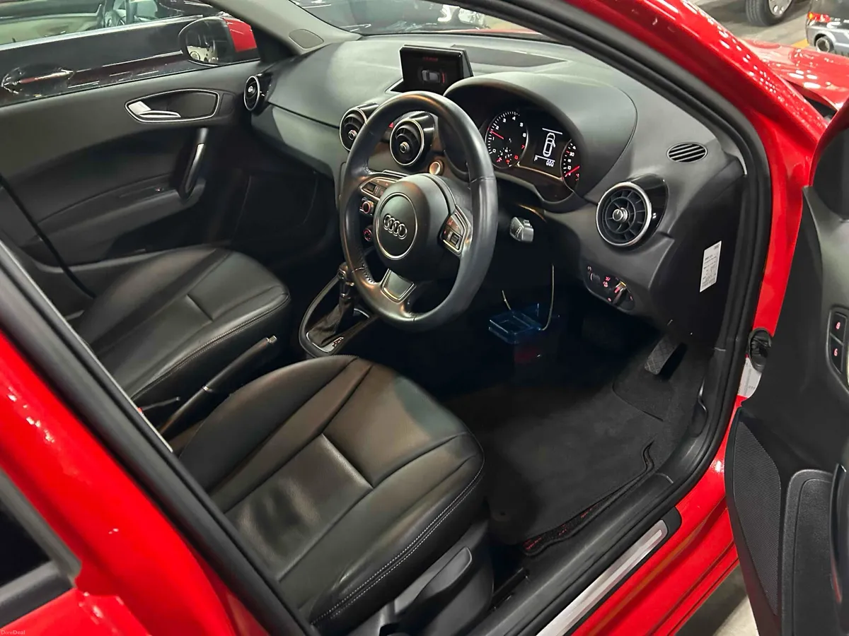 AUDI A1 1.0 TFSI AUTO 2016 - Image 3