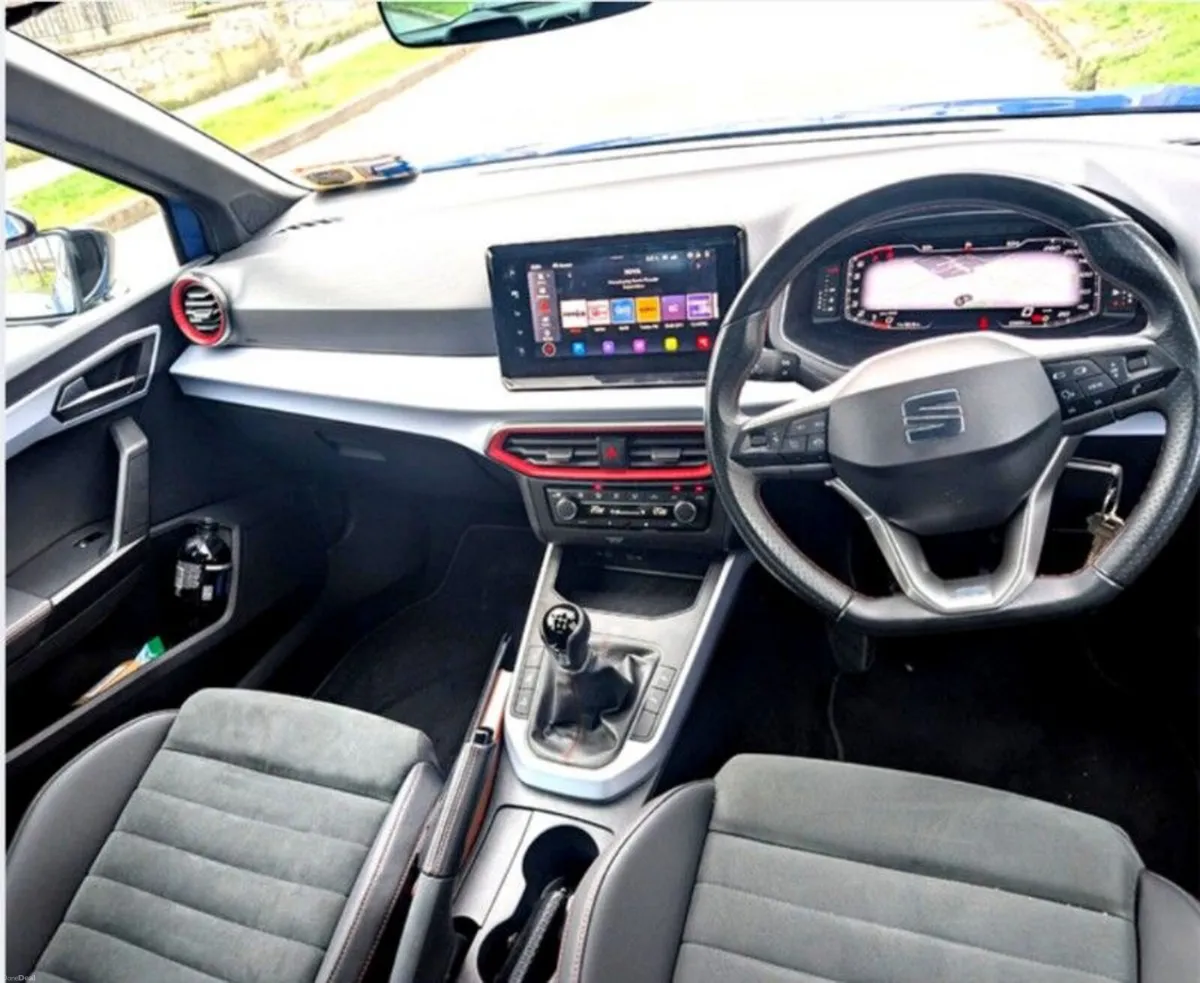 SEAT Arona 2023 - Image 3