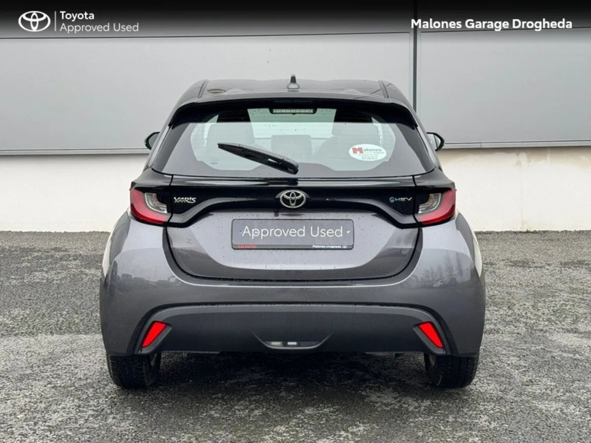 Toyota Yaris 1.5 Hybrid Luna Call Now 041 980 2420 - Image 4