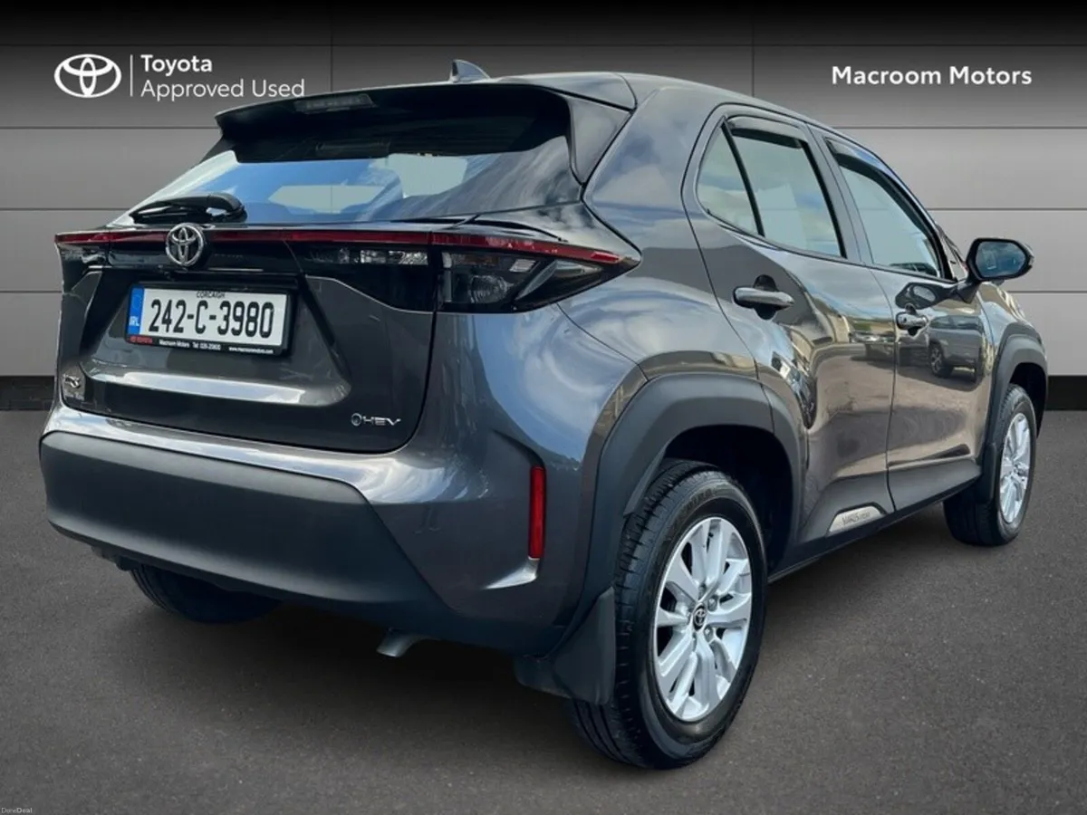 Toyota Yaris Cross Luna - Image 2