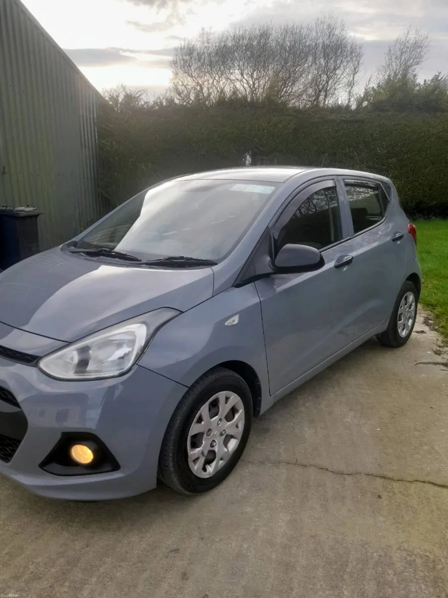 Hyundai i10 - Image 2