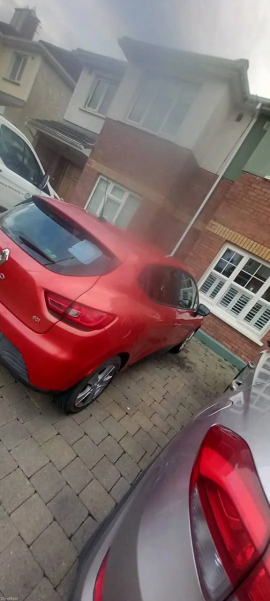 Renult clio - Image 4