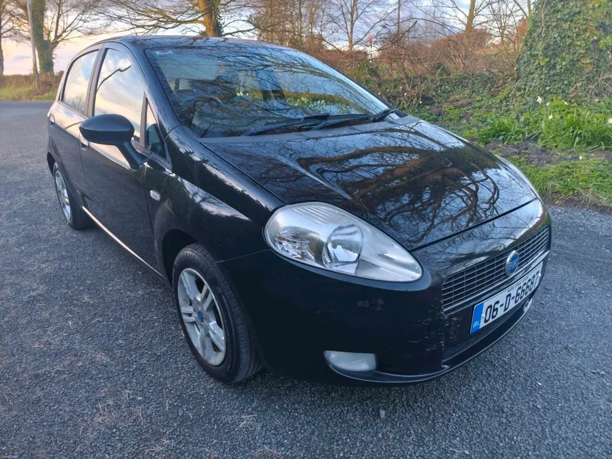 58k Miles NCT 08/26 Fiat Punto 1.2 Dynamics 2006 - Image 2