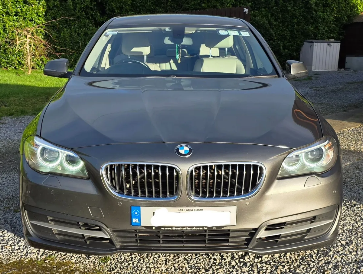 BMW 5-Series 2015 - Image 3