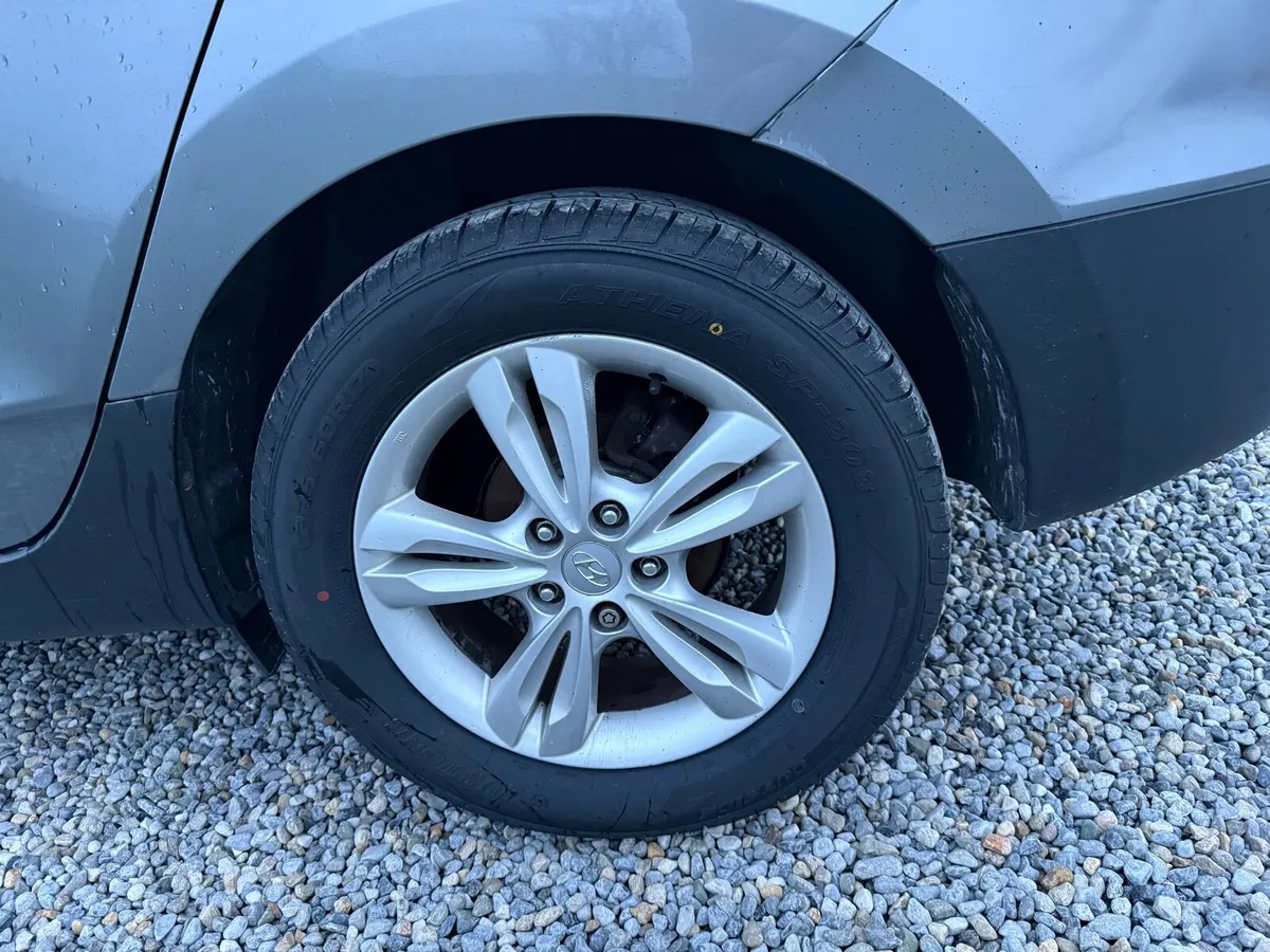 Hyundai ix35 2012 1.7 CRDI premium NCT 11/26 - Image 3