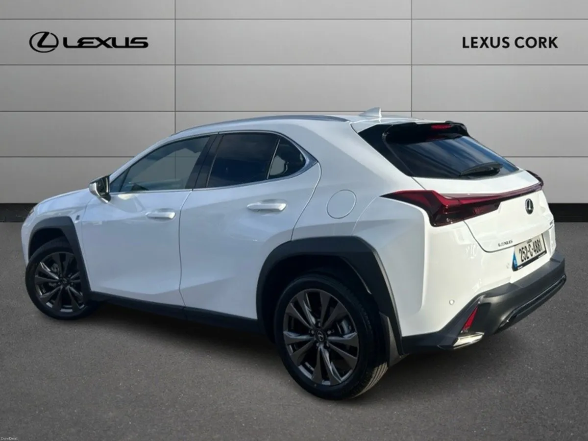 Lexus UX UX300H F SPORT DESIGN - Image 3