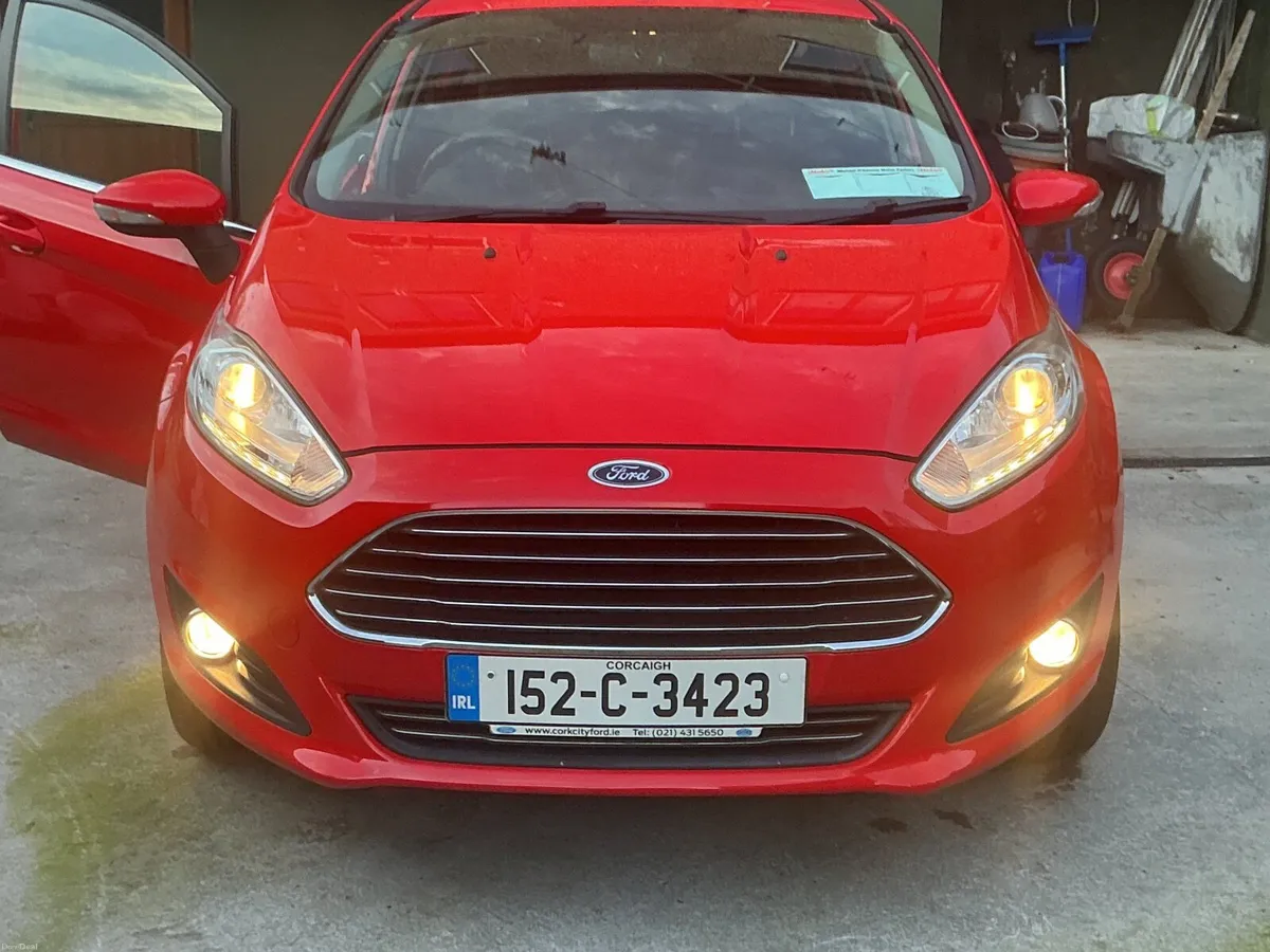 152 Fiesta 65k Lady Owner - Image 1