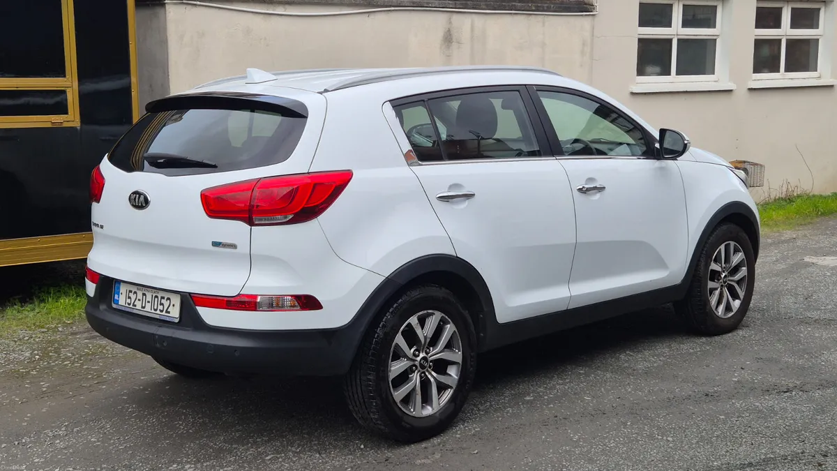 Kia Sportage Platinum 1.7CRDi 116HP - High Spec - Image 4