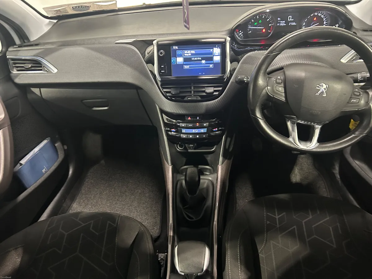 Peugeot 2008 2015 Active - Image 3
