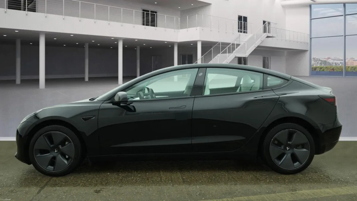 2022 Tesla Model 3 RWD White Interior 94% Battery - Image 1