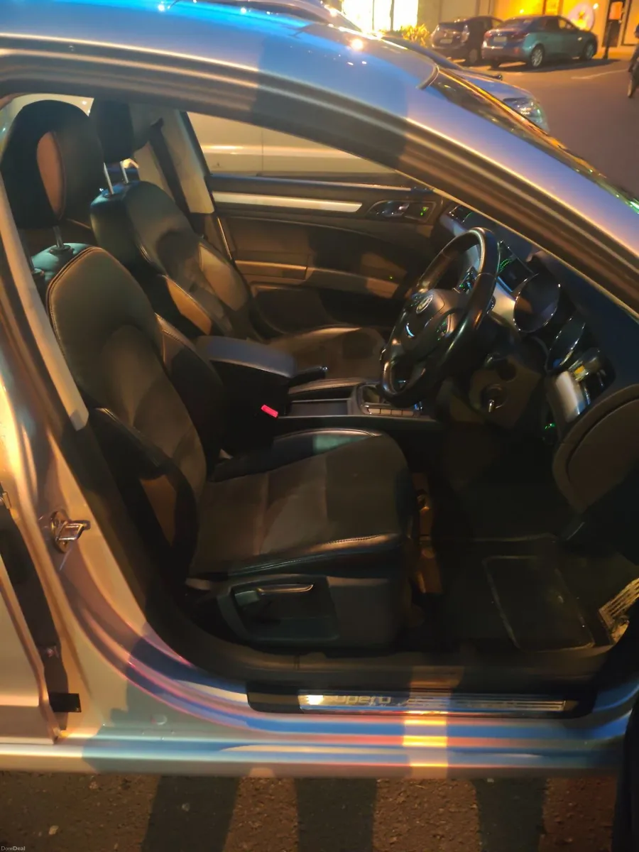 Skoda Superb 2012 NCT Feb 27, TAX 12/26 - Image 4