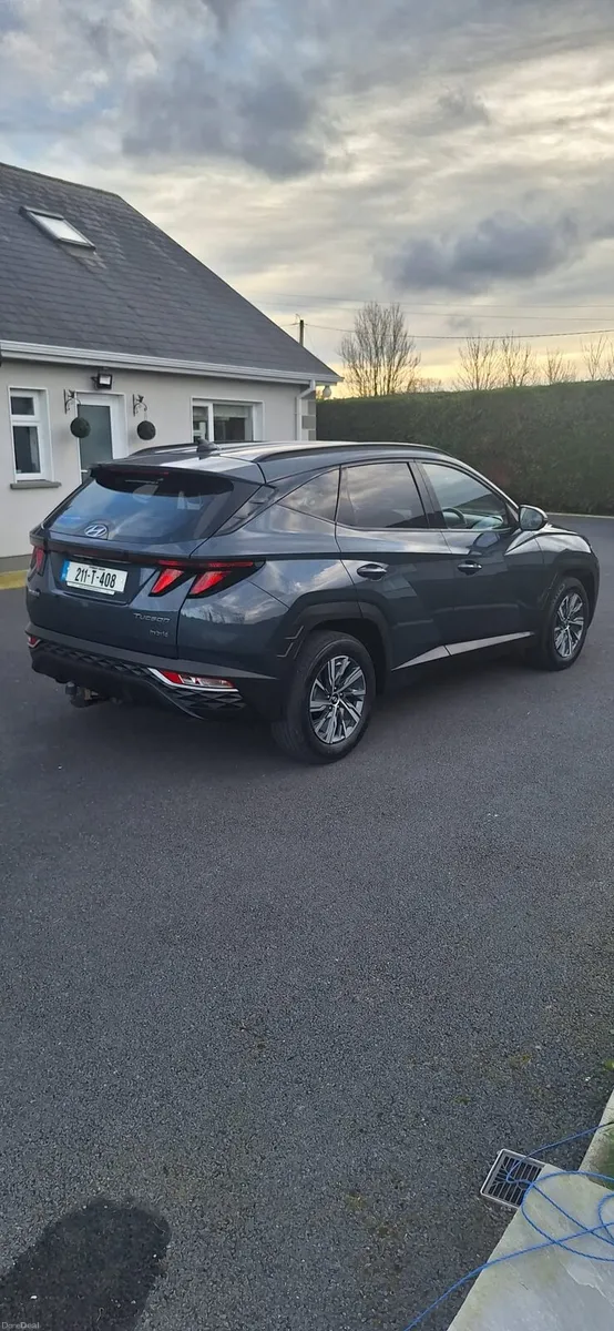 2021 Hyundai Tucson Executive HEV 1.6L - Image 2