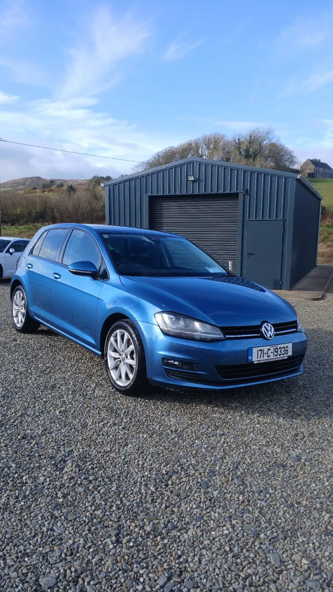 Volkswagen Golf 2017 1.2 Auto. - Image 2
