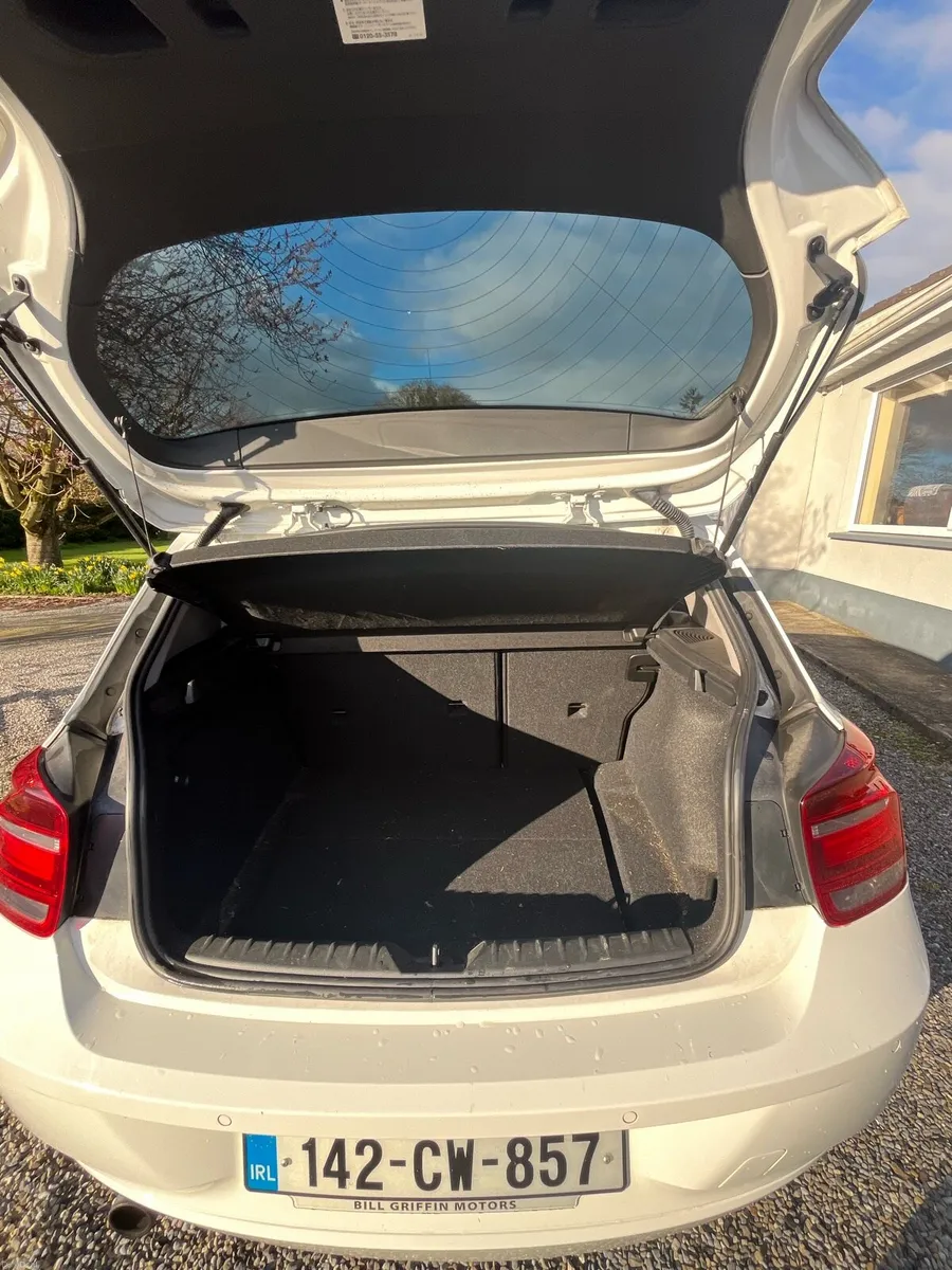 2014 BMW 1 Series 116i Automatic - Image 3
