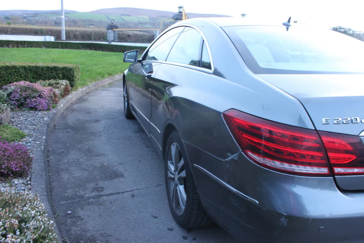 Mercedes-Benz E220D COUPE  2 DR  AUTO, 2016 - Image 4