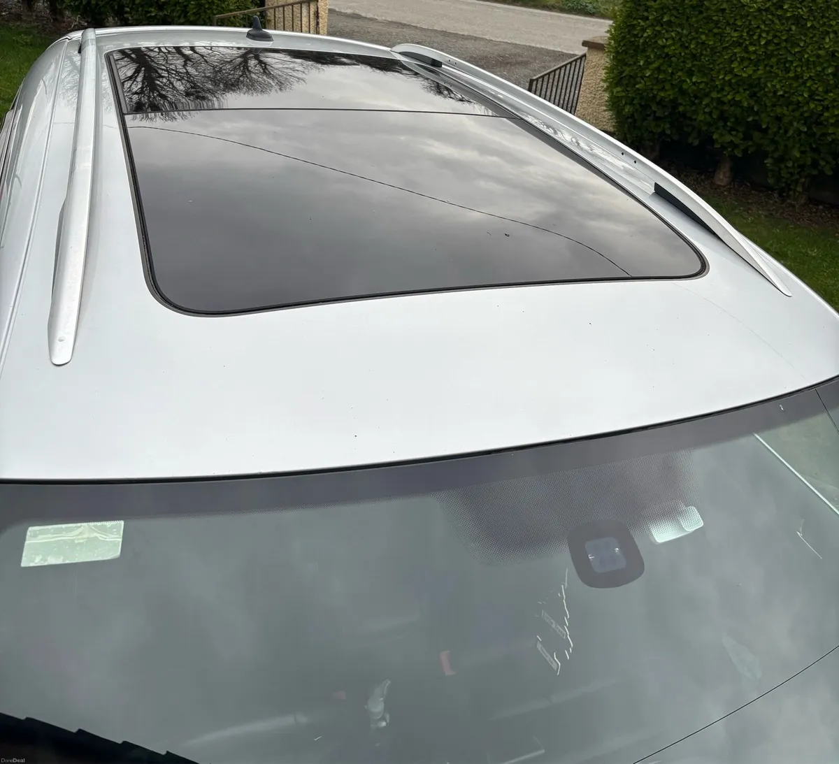 Volkswagen Tiguan R-Line Hi-Spec 4WD - Image 4