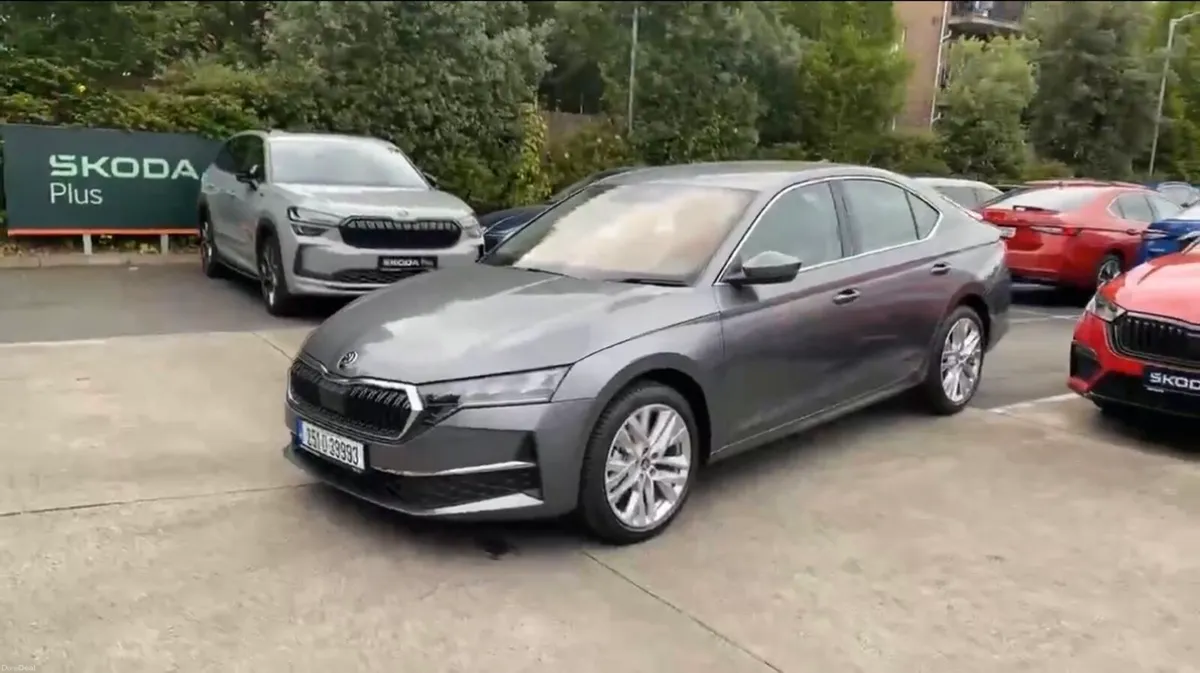 251 SKODA OCTAVIA €30,950 - Image 2