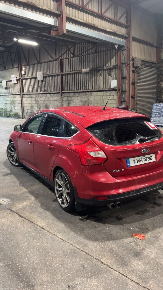 Ford focus 1.6 (2011) - Image 1