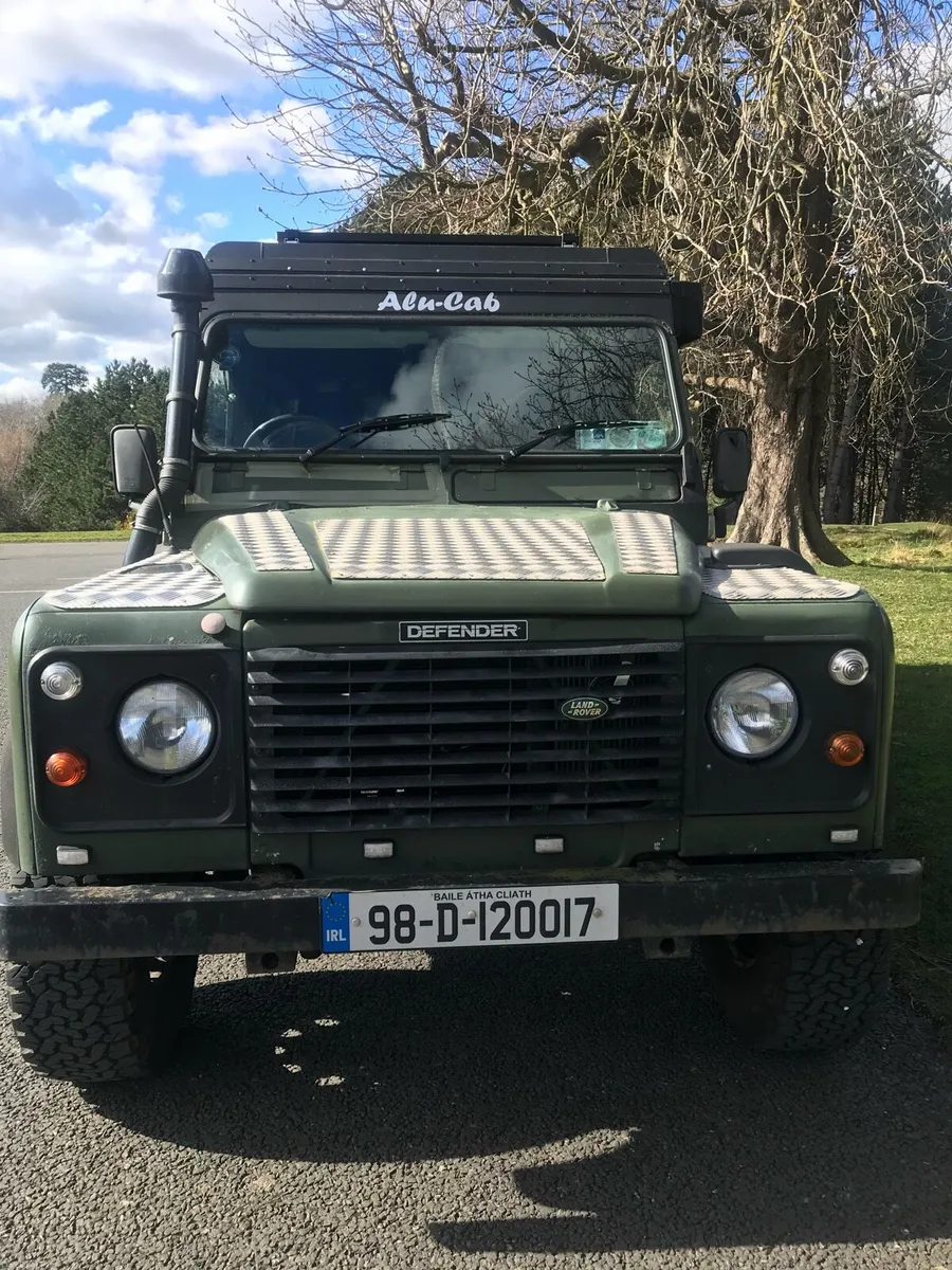 Landrover Defender - Image 4