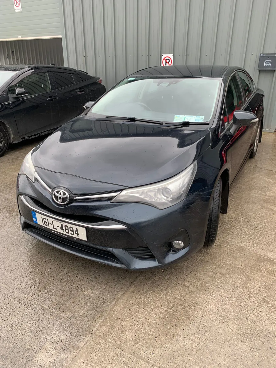 Toyota Avensis 2016 diesel low miles €6990 - Image 1