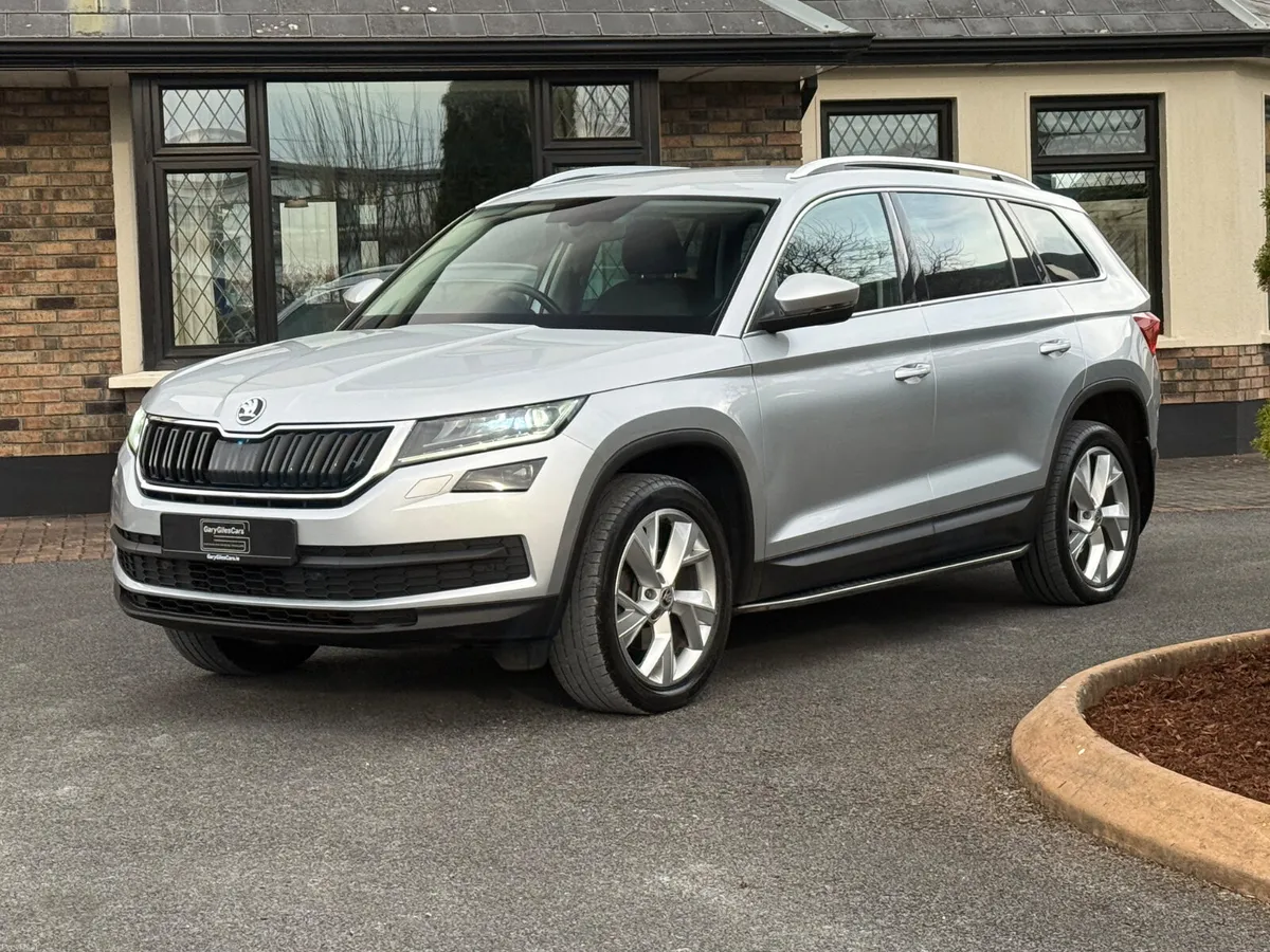 *Auto 7 seater* Immaculate 202 Skoda Kodiaq Style! - Image 3