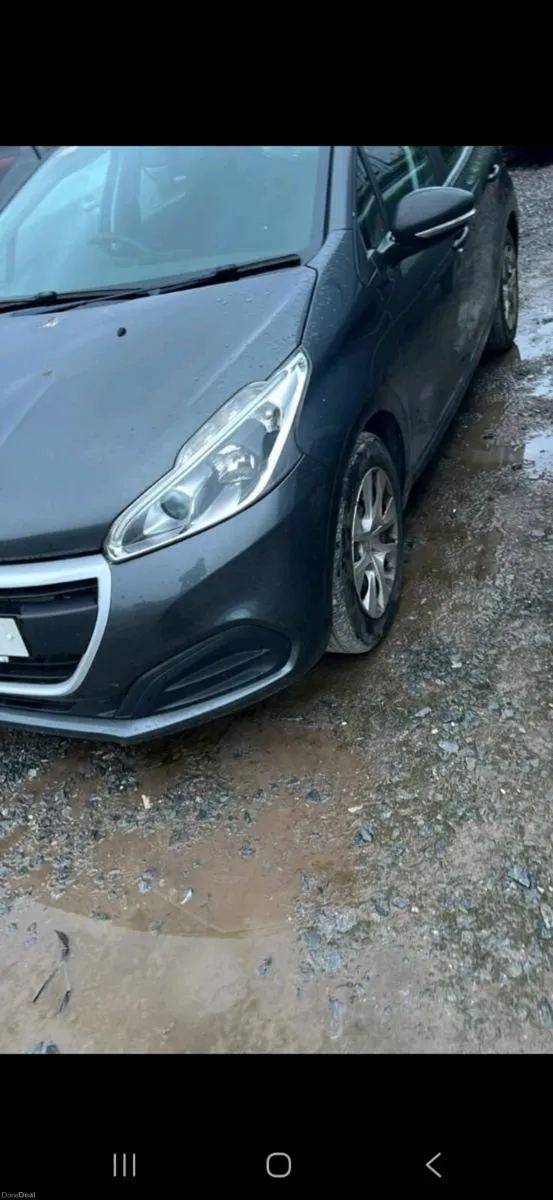 Peugeot 208 - Image 3