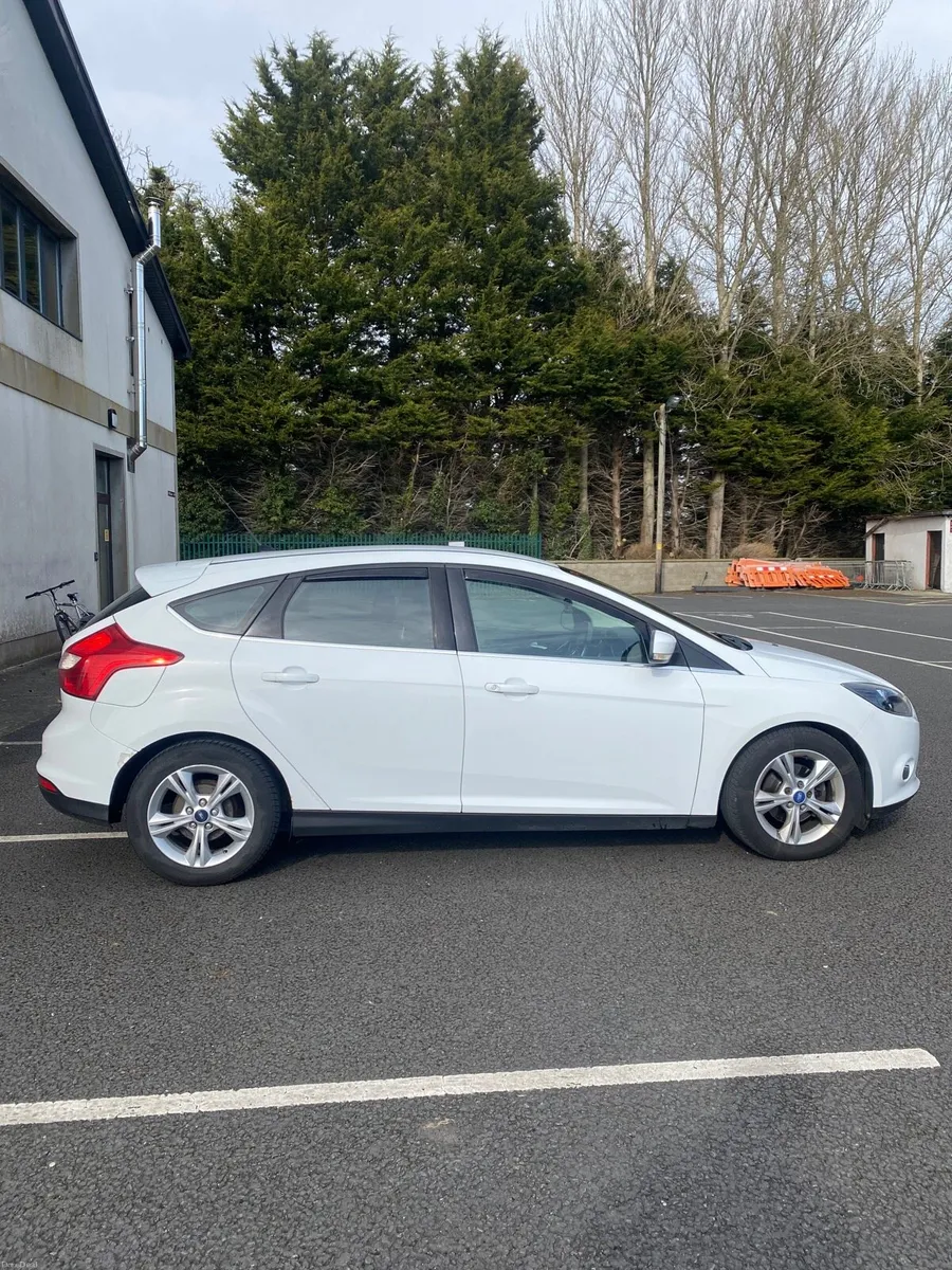 Ford Focus - Image 3