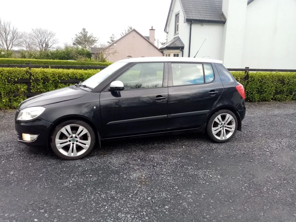 Skoda Fabia 2011 - Image 1